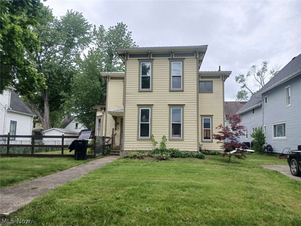 247 Whitney Street Conneaut OH 44030