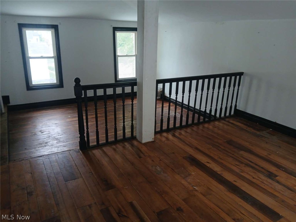 247 Whitney Street Conneaut OH 44030