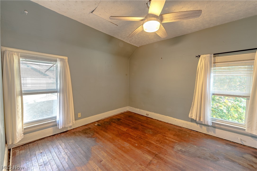 2177 Warren Road Lakewood OH 44107