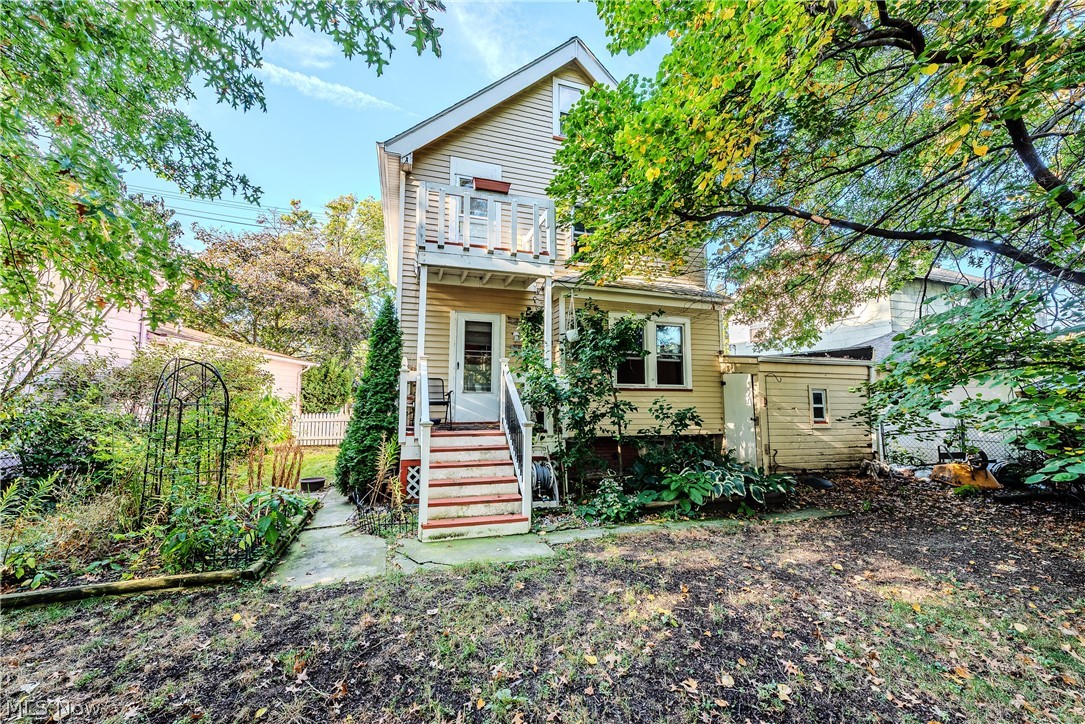 2177 Warren Road Lakewood OH 44107