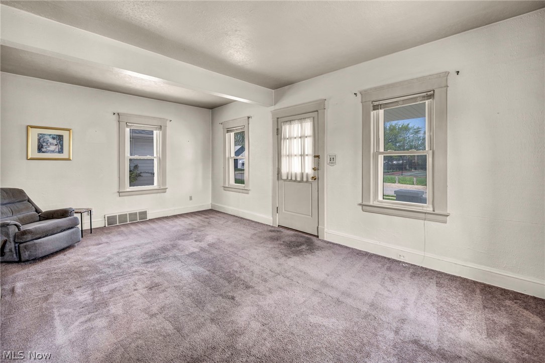 13313 Sprecher Avenue Cleveland OH 44135