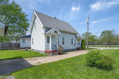 13313 Sprecher Avenue Cleveland OH 44135