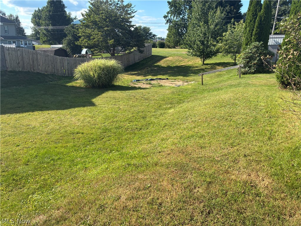 355 2nd Street SW Brewster OH 44613