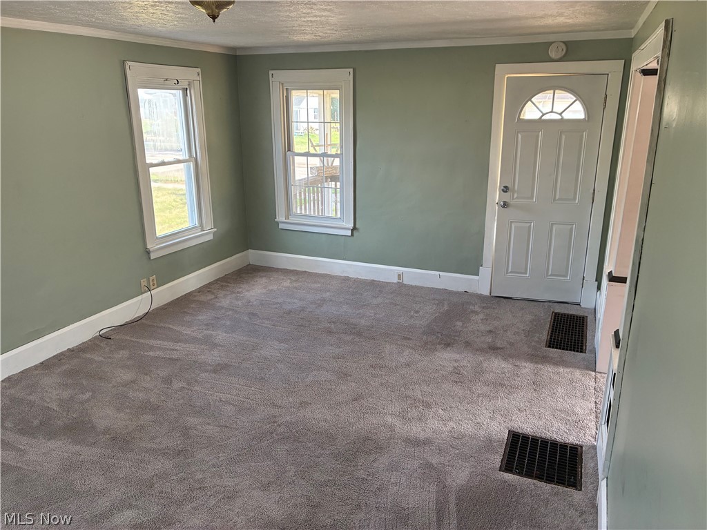 355 2nd Street SW Brewster OH 44613