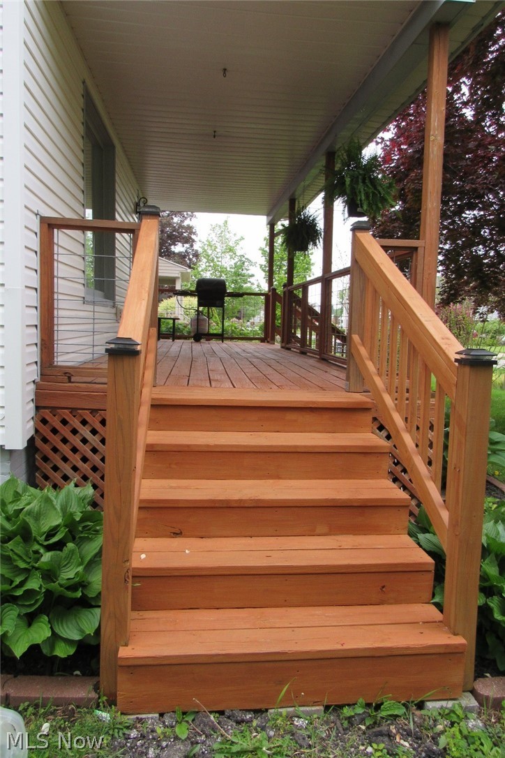 216 S Eagle Street Geneva OH 44041