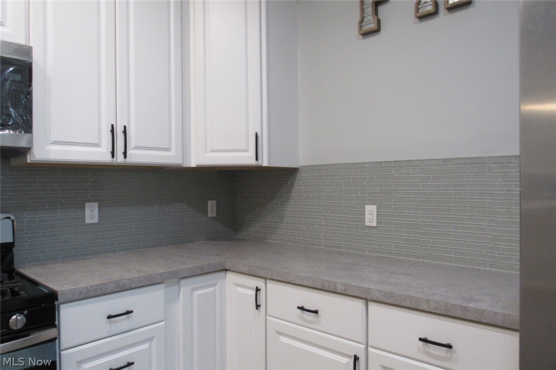 216 S Eagle Street Geneva OH 44041