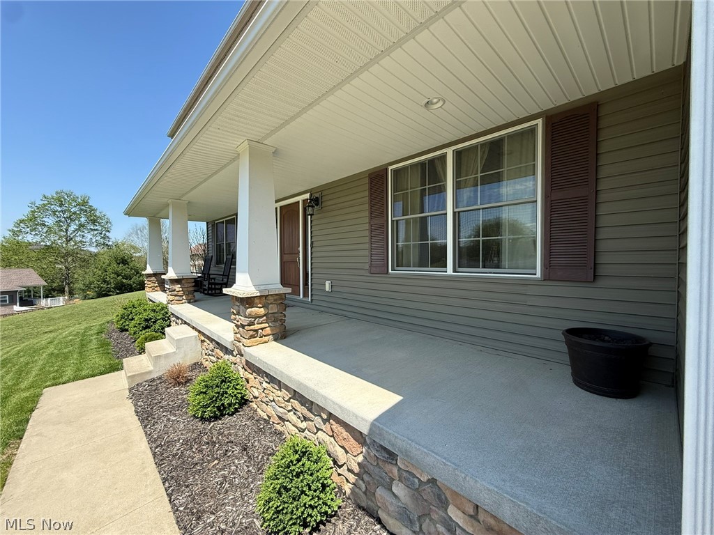 235 Briarwood Drive SE New Philadelphia OH 44663