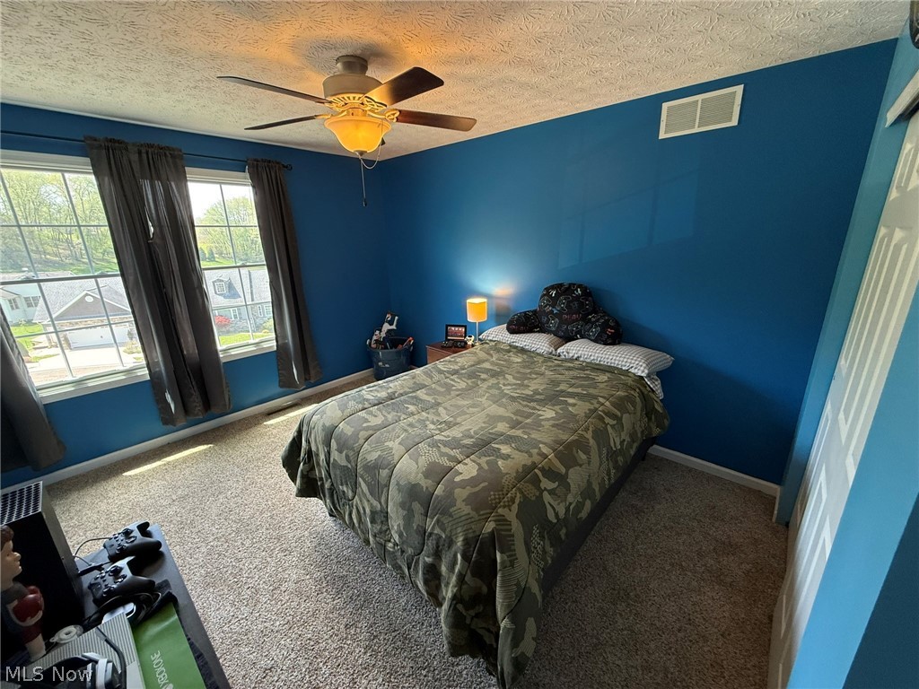 235 Briarwood Drive SE New Philadelphia OH 44663