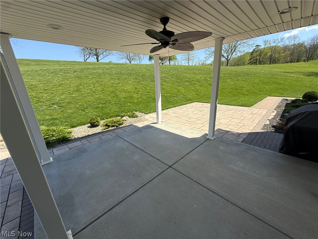 235 Briarwood Drive SE New Philadelphia OH 44663