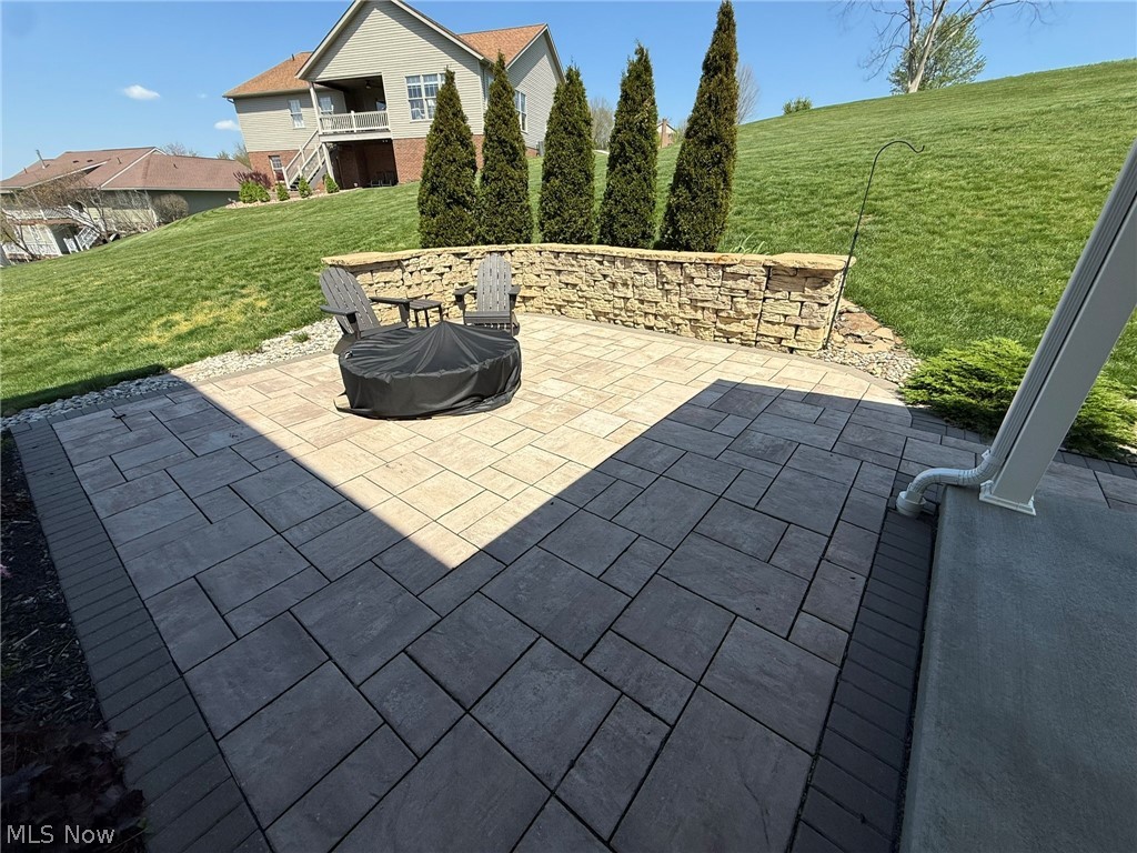 235 Briarwood Drive SE New Philadelphia OH 44663