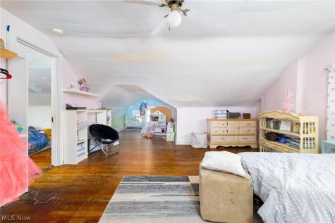 1132 Wellesley Avenue Steubenville OH 43952
