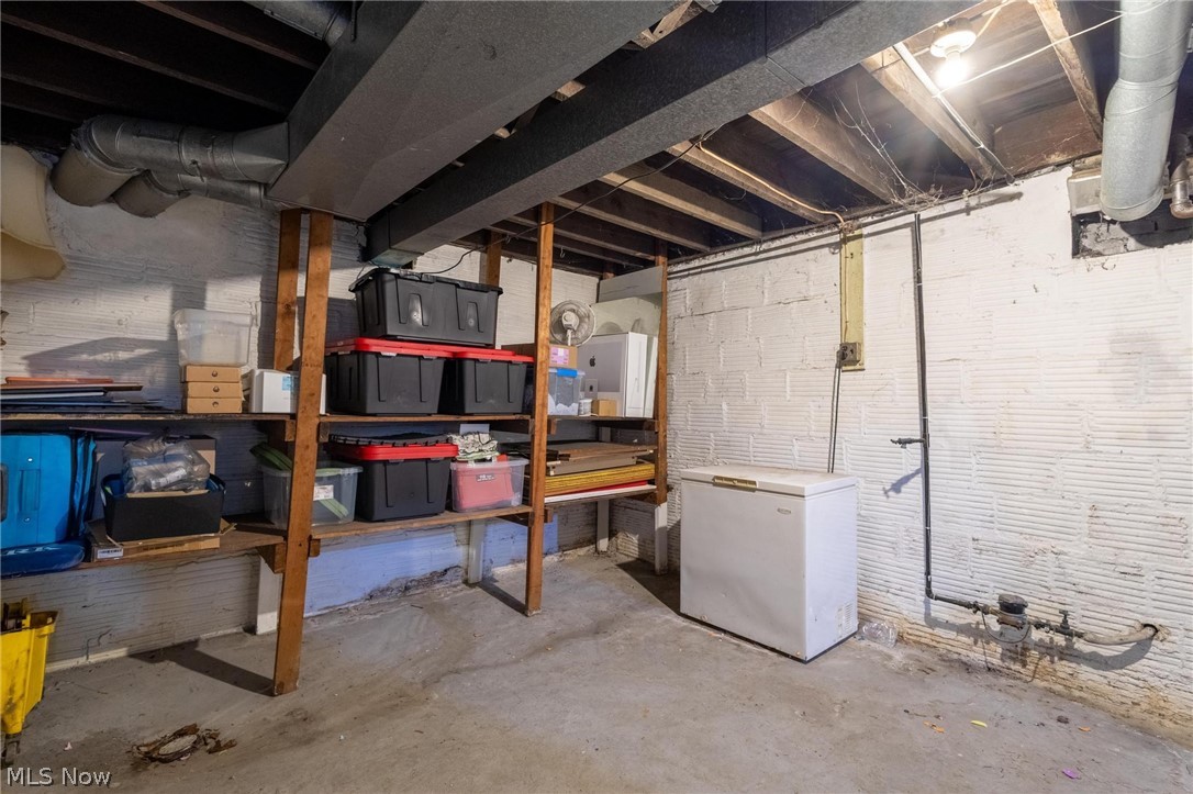 1132 Wellesley Avenue Steubenville OH 43952