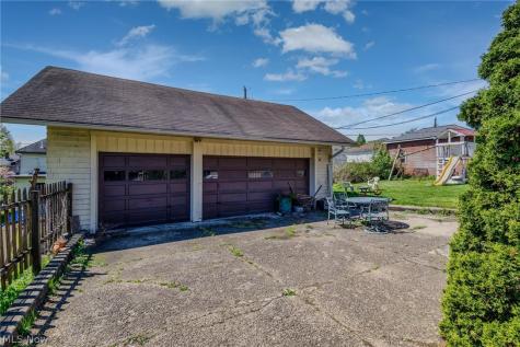 1132 Wellesley Avenue Steubenville OH 43952