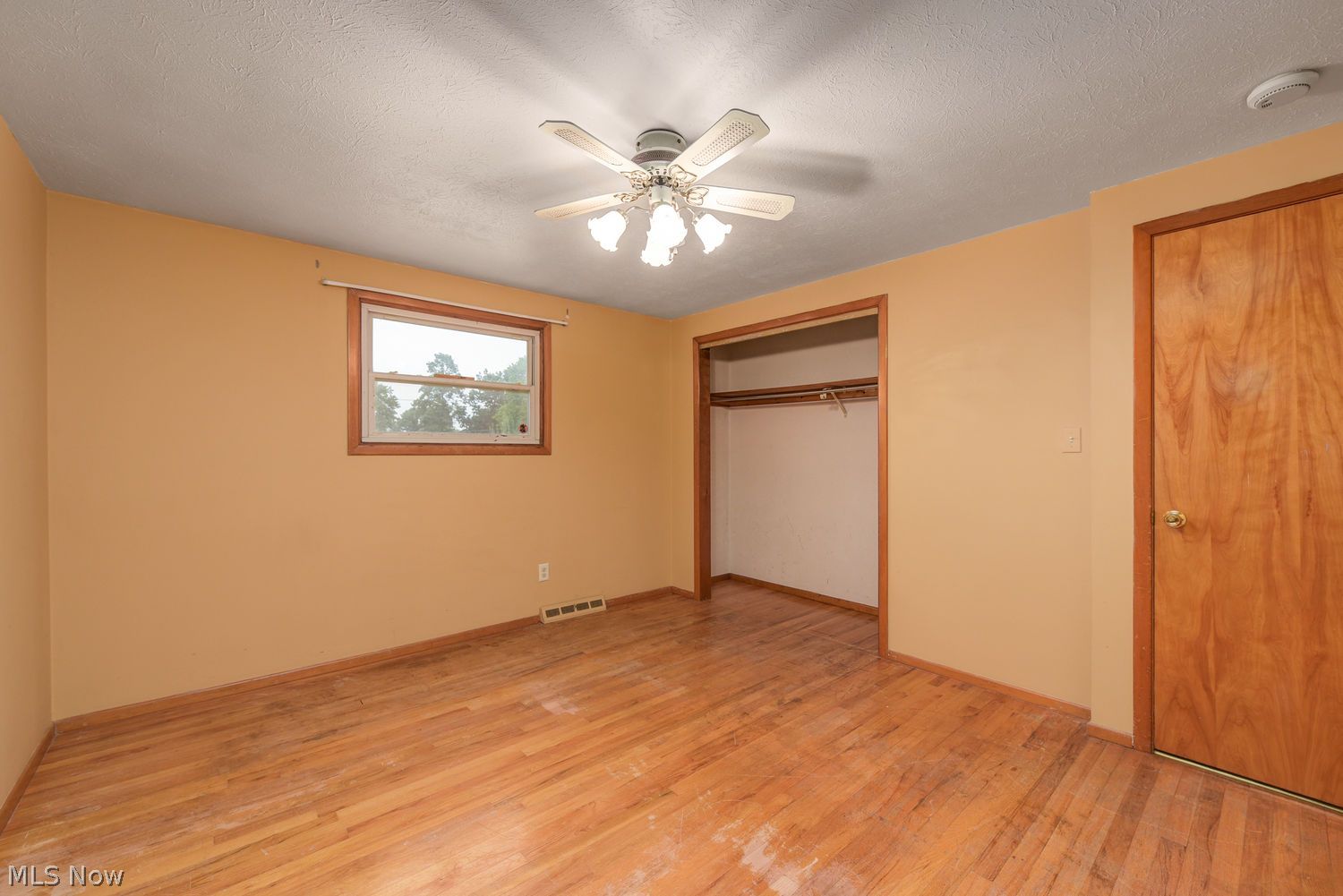 6170 W 29th Street Parma OH 44134
