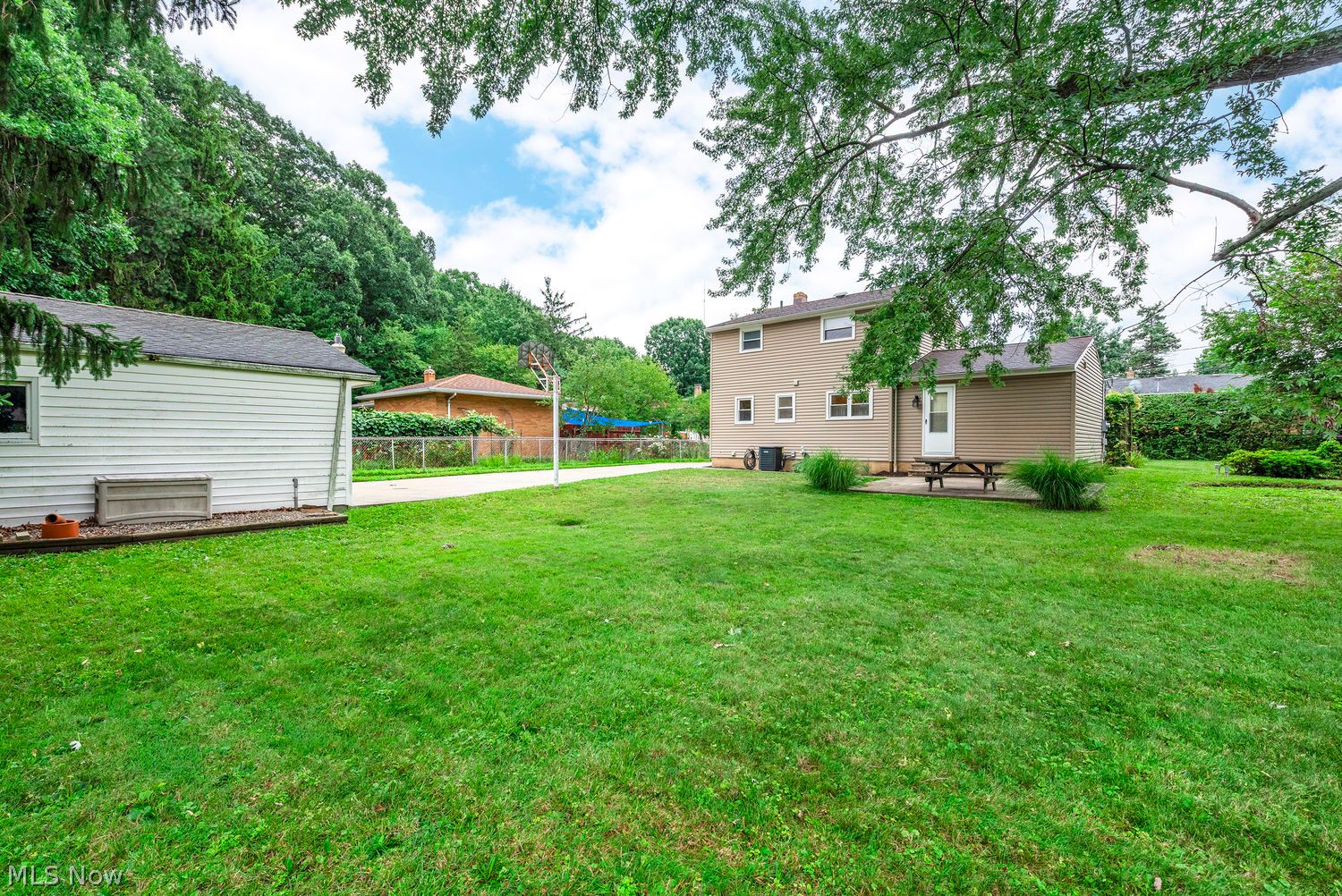 6170 W 29th Street Parma OH 44134