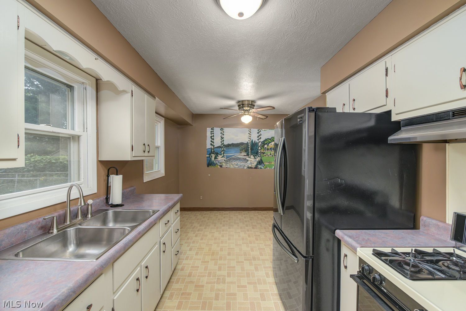 6170 W 29th Street Parma OH 44134