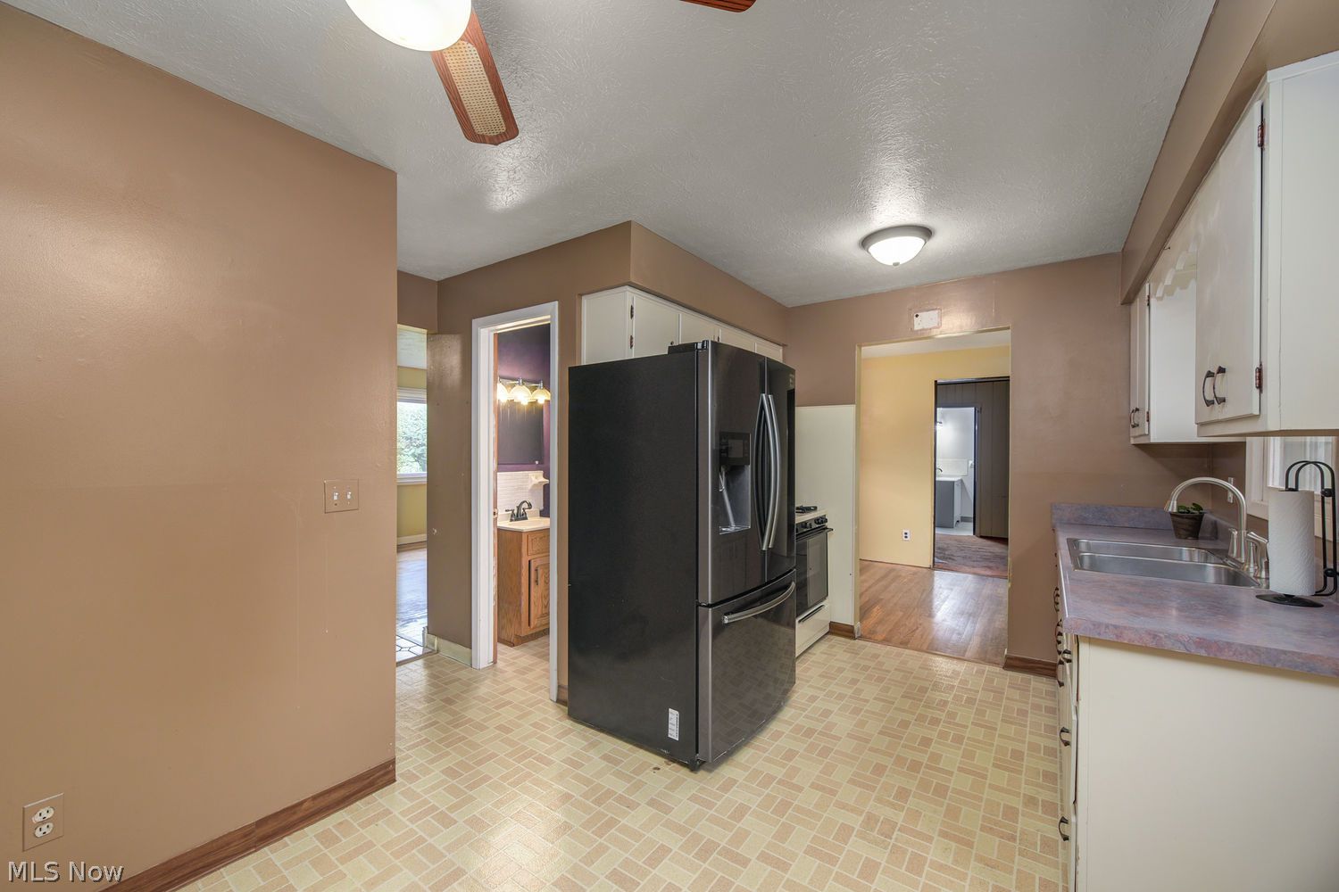 6170 W 29th Street Parma OH 44134