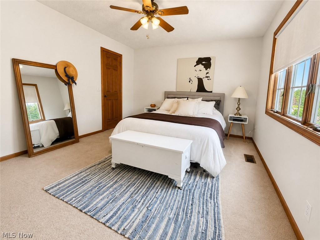 6834 Harbor Drive NW Canton OH 44718