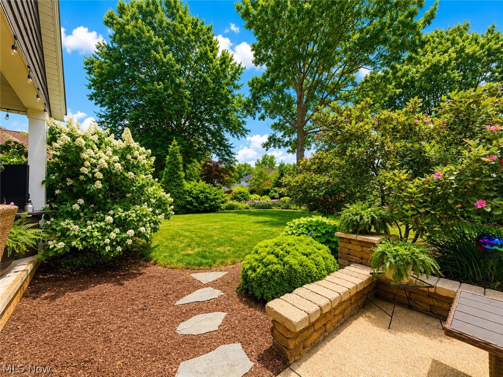 6834 Harbor Drive NW Canton OH 44718
