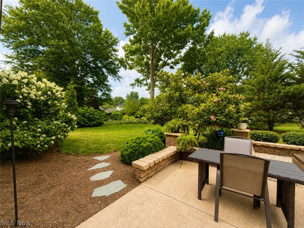 6834 Harbor Drive NW Canton OH 44718