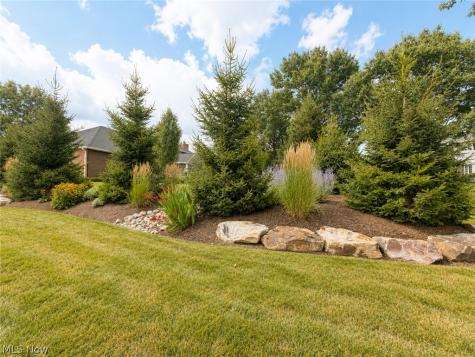 6834 Harbor Drive NW Canton OH 44718