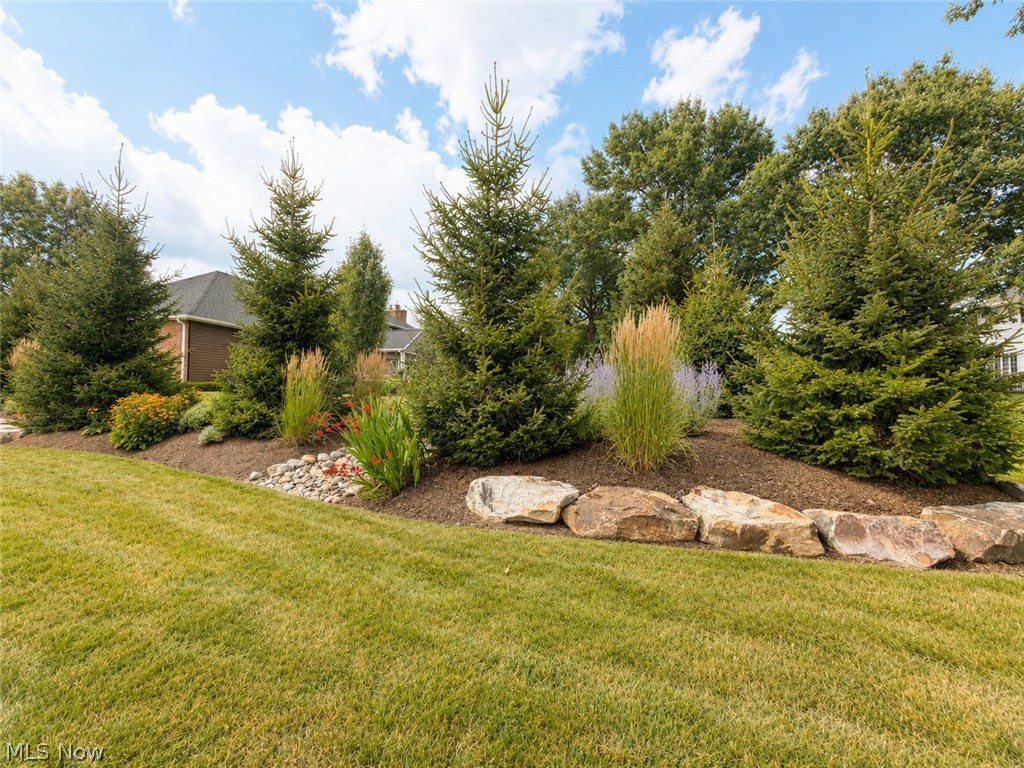 6834 Harbor Drive NW Canton OH 44718