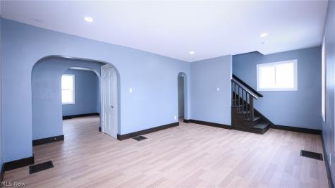 1372 Maryland Avenue SW Canton OH 44710