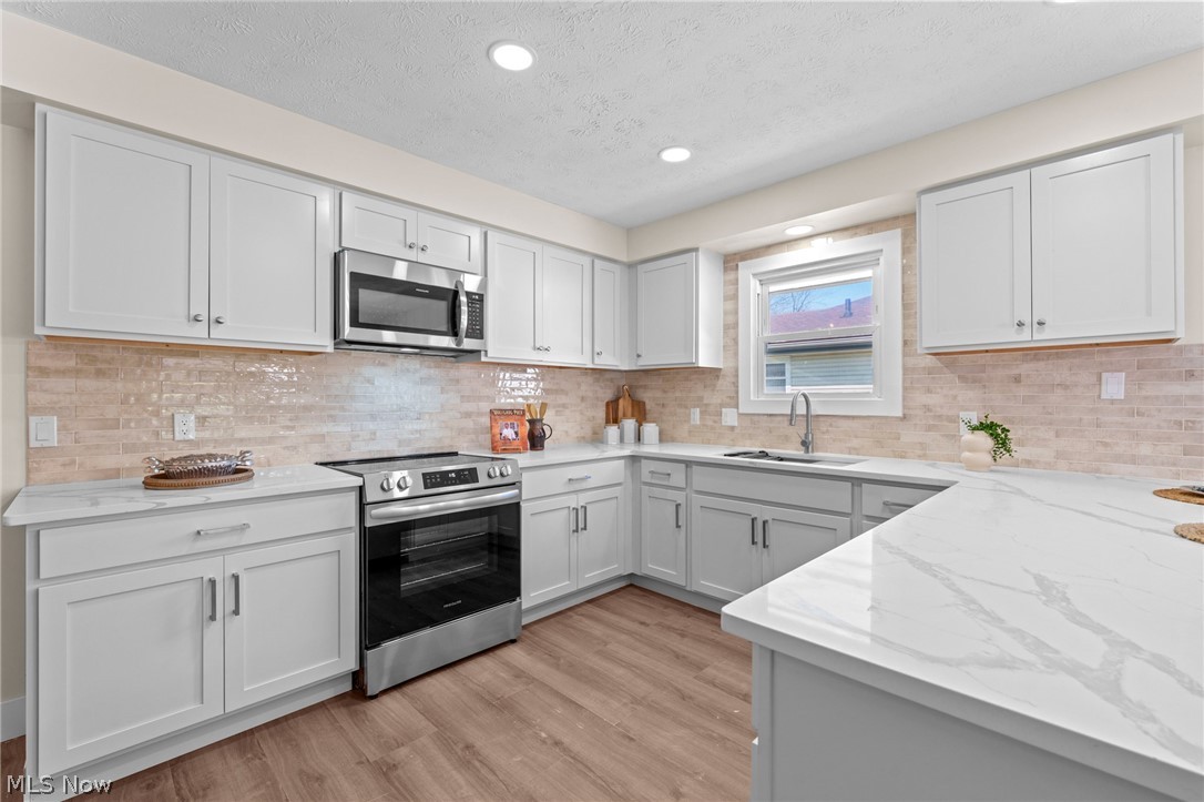 152 Harry Avenue Munroe Falls OH 44262