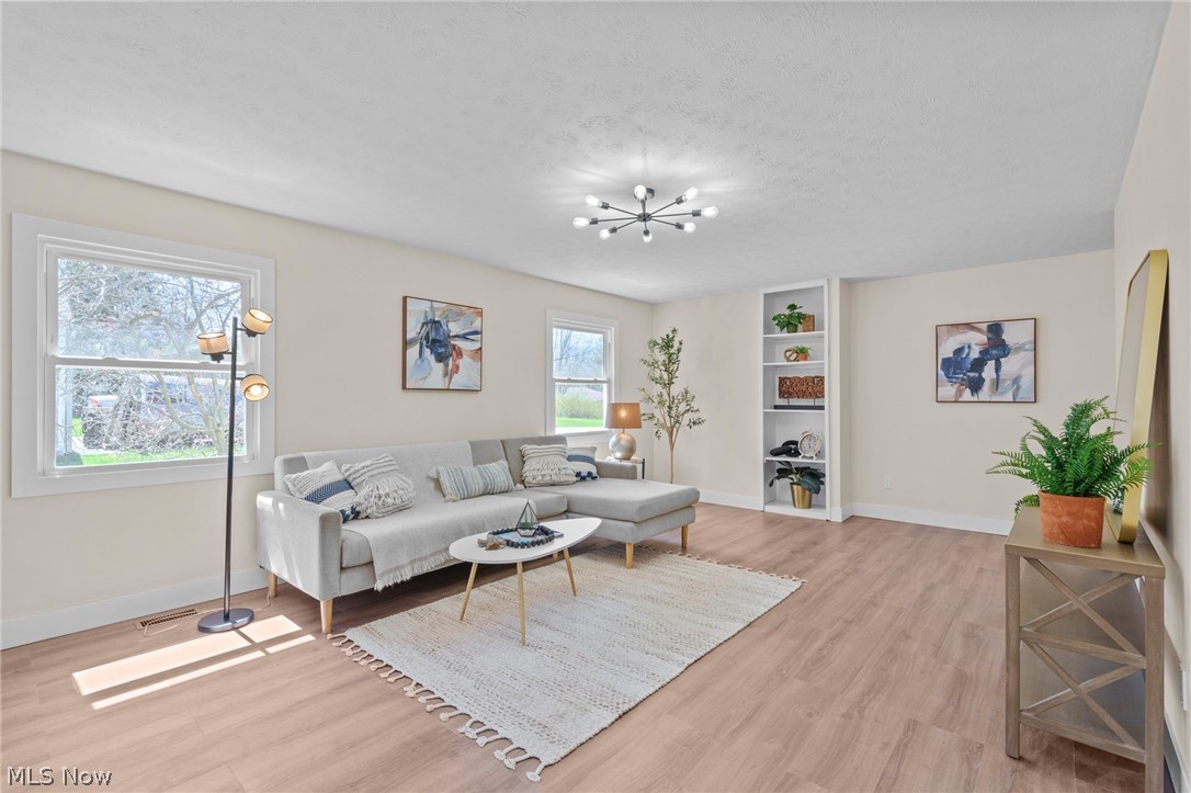 152 Harry Avenue Munroe Falls OH 44262