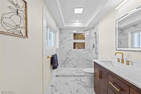152 Harry Avenue Munroe Falls OH 44262