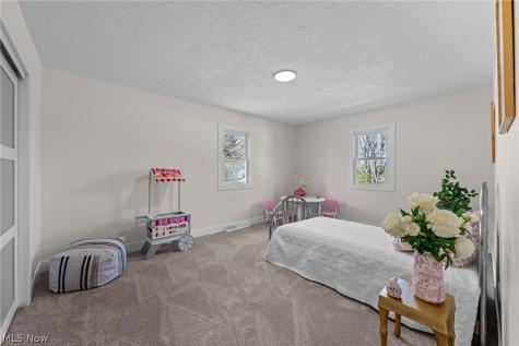 152 Harry Avenue Munroe Falls OH 44262