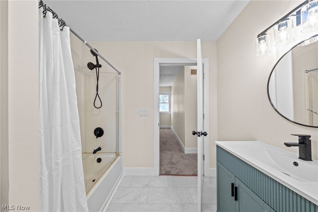 152 Harry Avenue Munroe Falls OH 44262