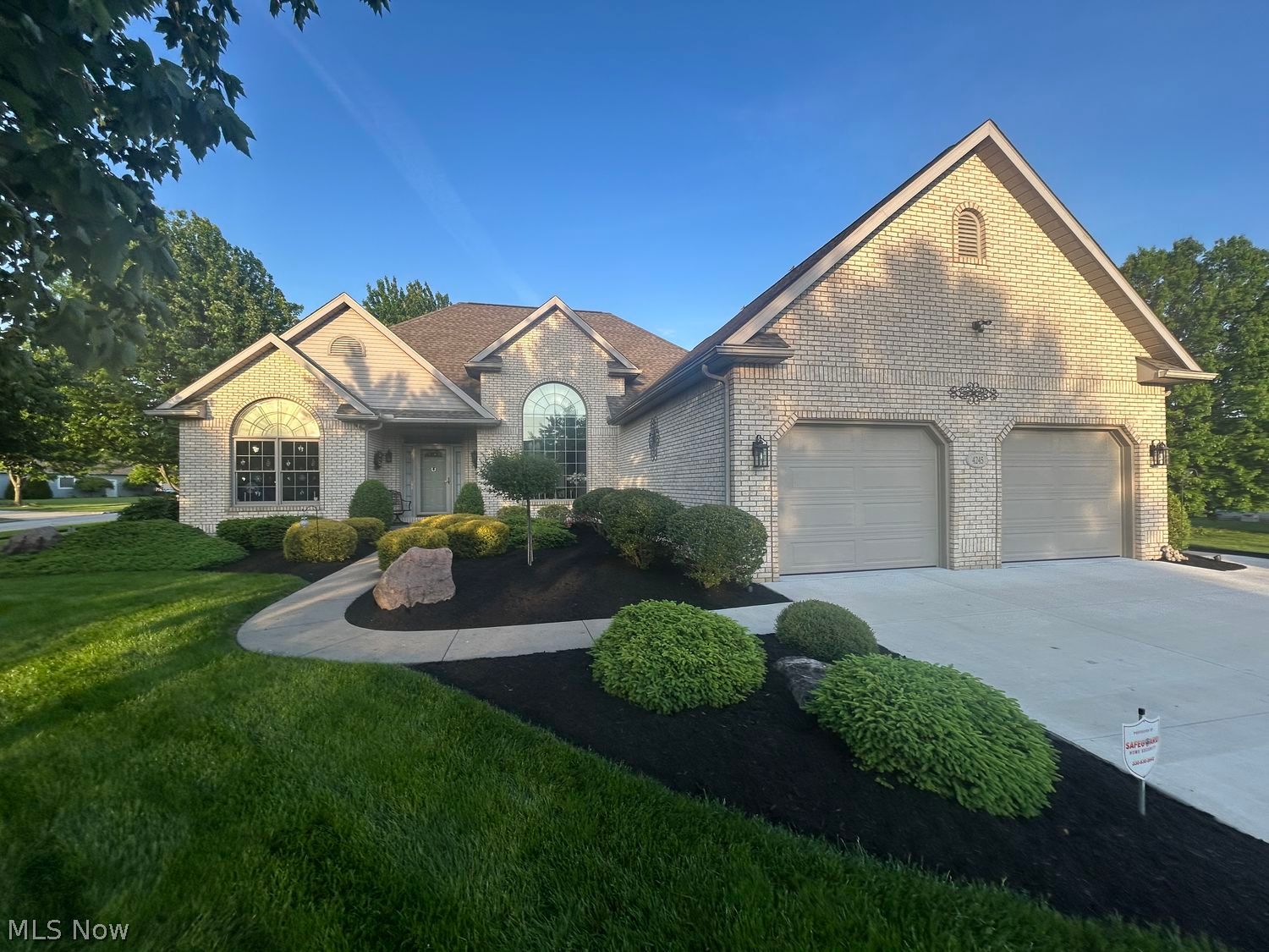4245 Woodlake Trail Wooster OH 44691
