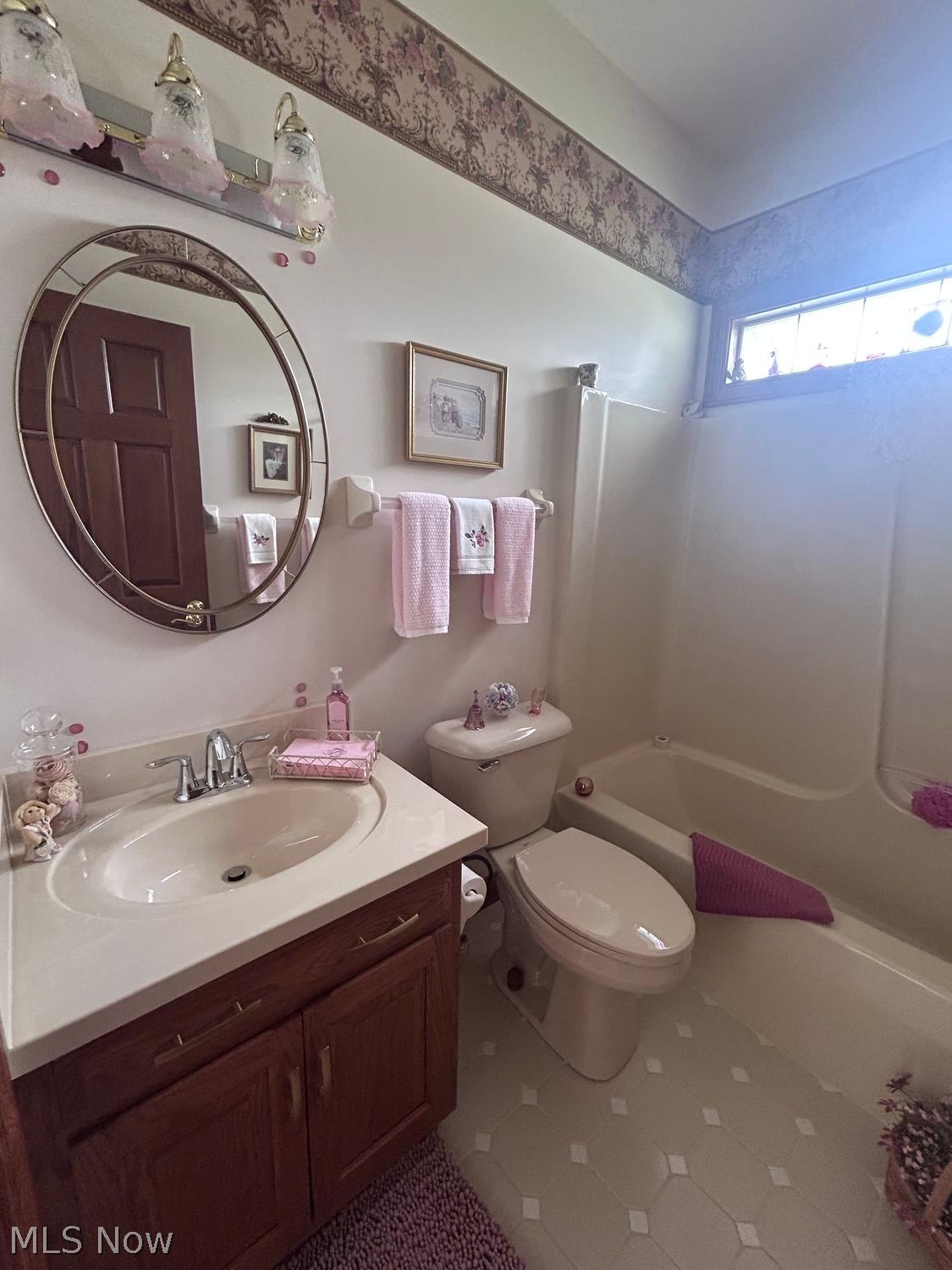 4245 Woodlake Trail Wooster OH 44691