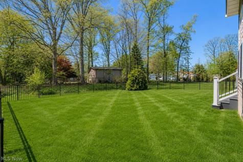 8418 Bedaos Drive Willoughby OH 44094