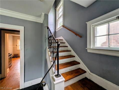 1146 Cleveland Heights Boulevard Cleveland Heights OH 44121