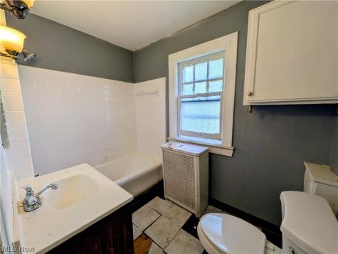 1146 Cleveland Heights Boulevard Cleveland Heights OH 44121