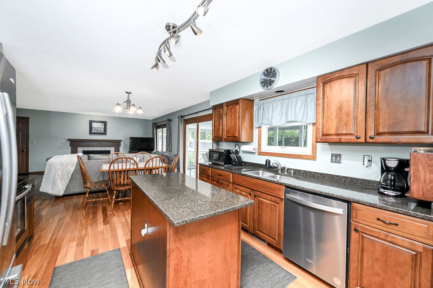 7320 Guilford Road Seville OH 44273