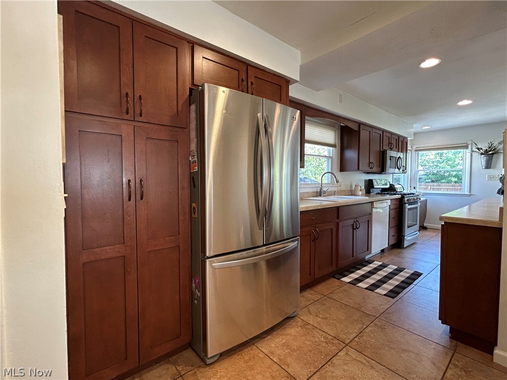4287 Woodleigh Lane Austintown OH 44511