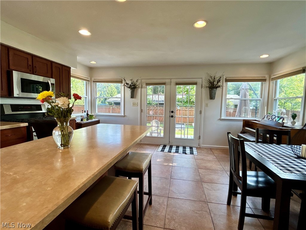 4287 Woodleigh Lane Austintown OH 44511