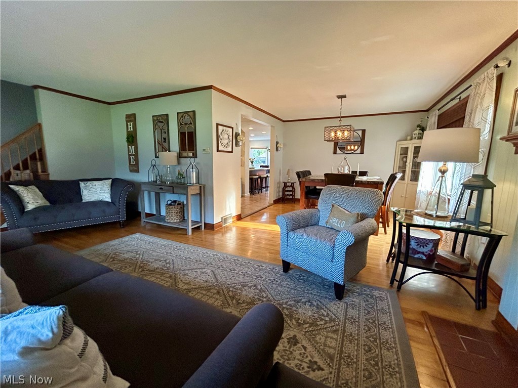 4287 Woodleigh Lane Austintown OH 44511