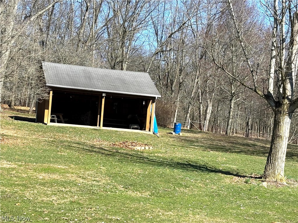 5288 Wheathill Road East Palestine OH 44413