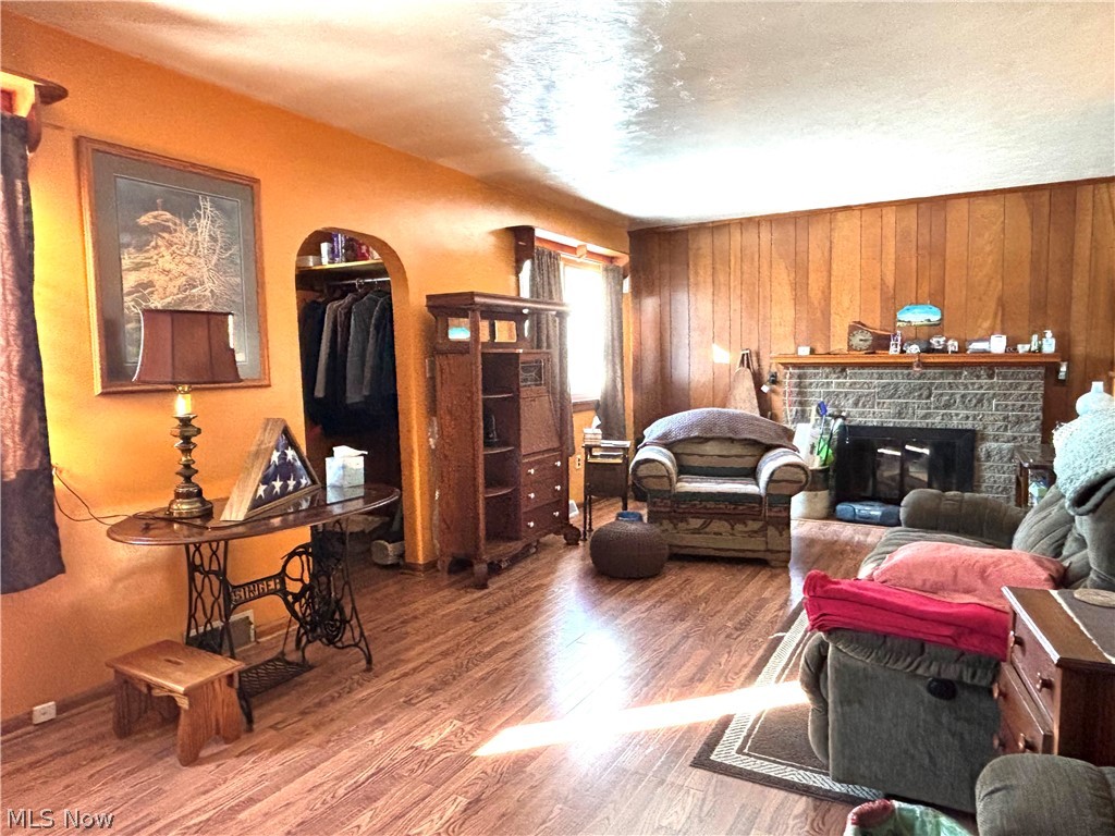 5288 Wheathill Road East Palestine OH 44413