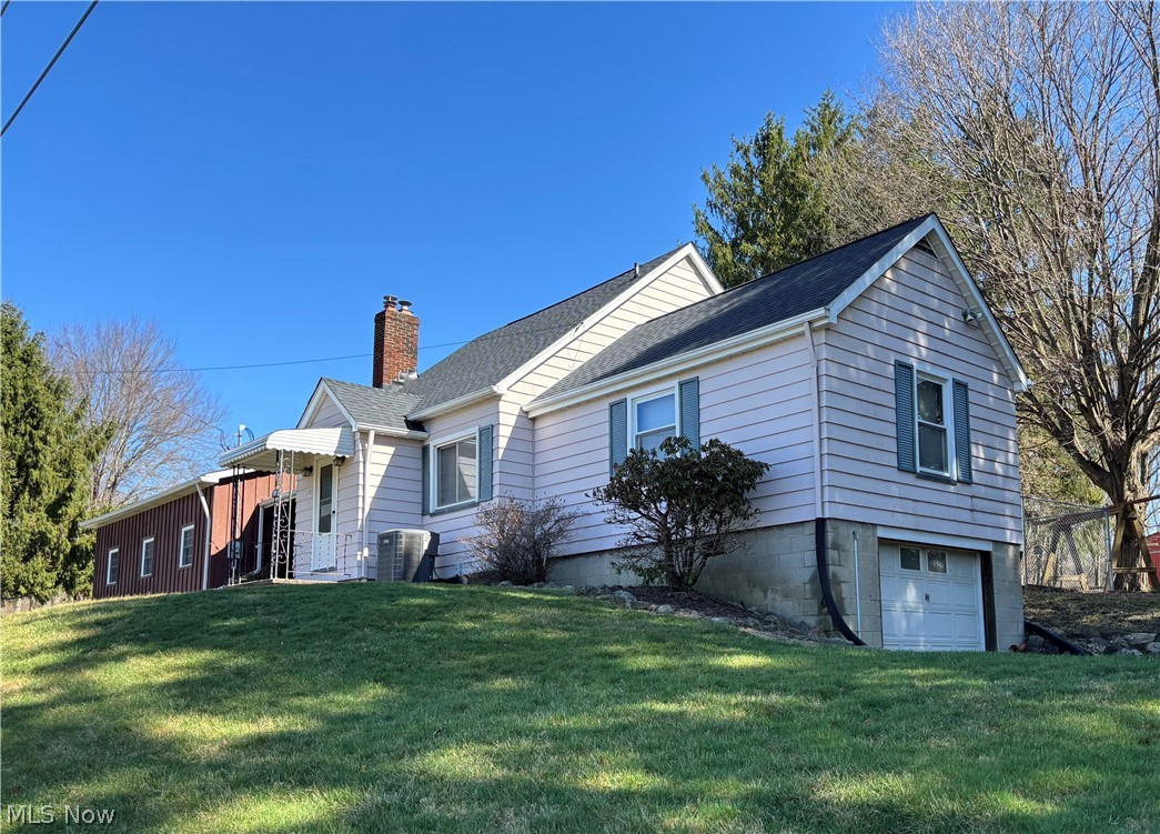 5288 Wheathill Road East Palestine OH 44413