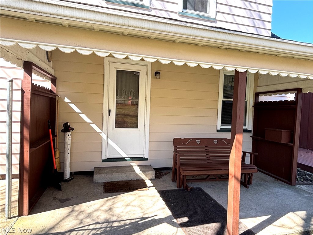 5288 Wheathill Road East Palestine OH 44413