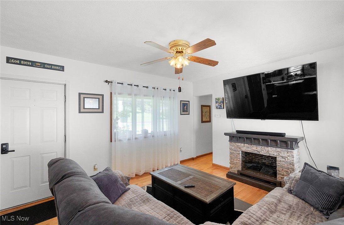 6618 Shepler Church Avenue SW Navarre OH 44662