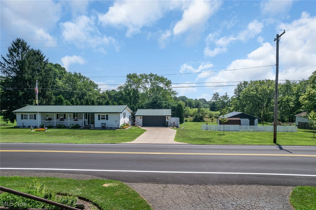 6618 Shepler Church Avenue SW Navarre OH 44662