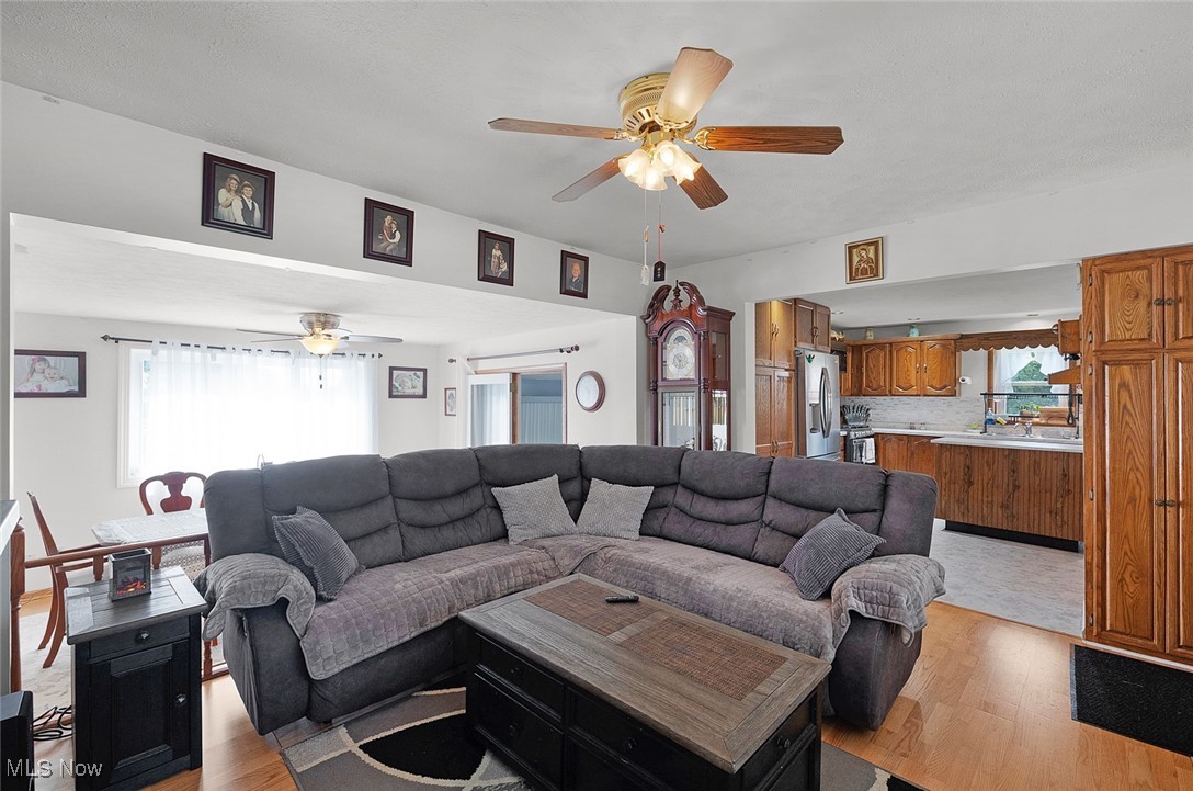 6618 Shepler Church Avenue SW Navarre OH 44662