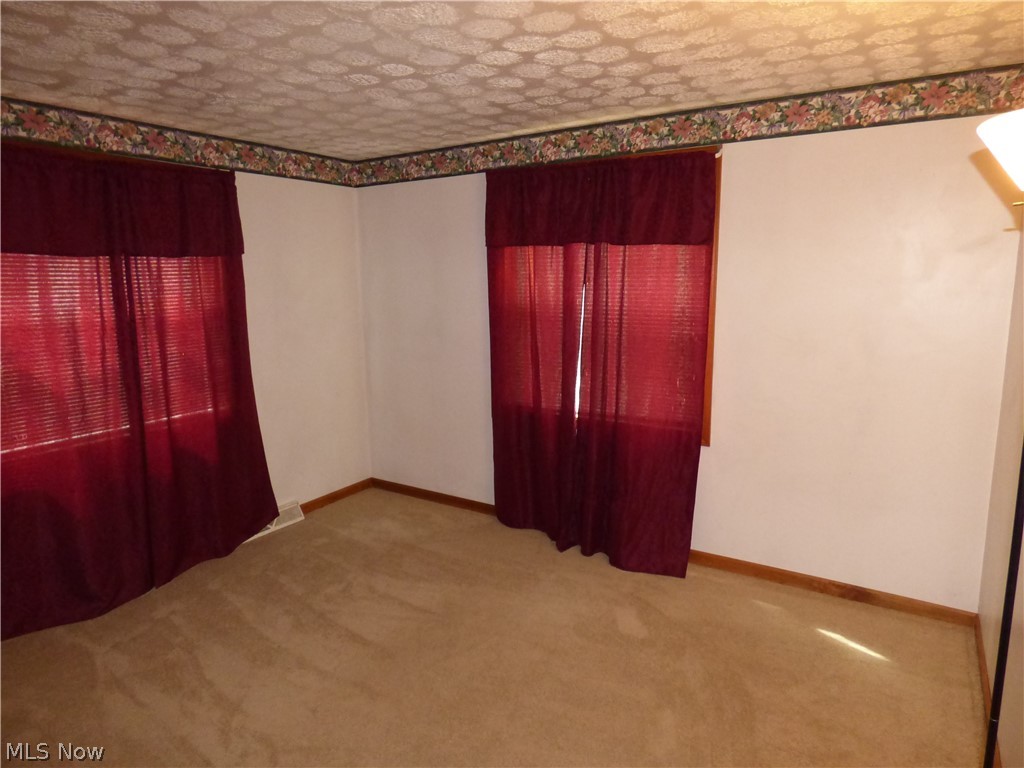 480 Aurora Drive Youngstown OH 44505