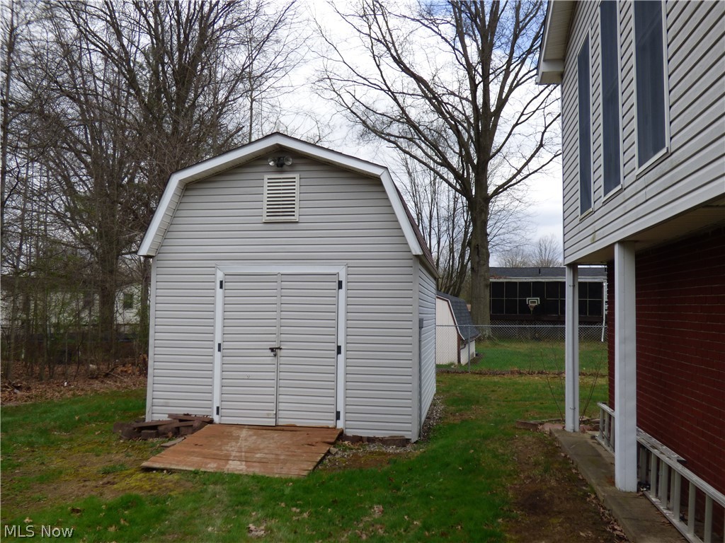 480 Aurora Drive Youngstown OH 44505